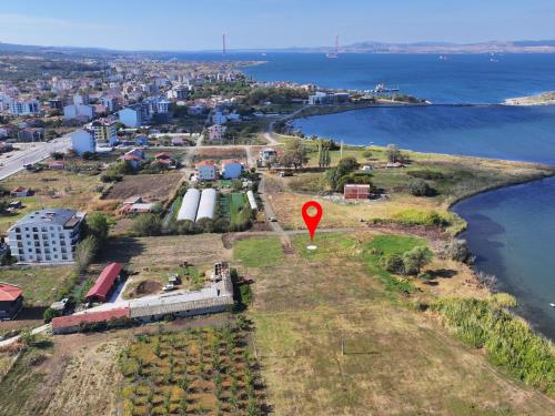 289M² TAM SAHİLDE ALTYAPI DOĞALGAZ MERKEZ İNŞAAT YAPILIR ARSA