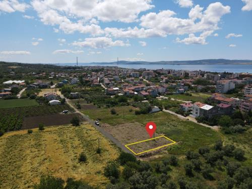 293M² 3,5 KAT İNŞA YAPILIR OKUL SAĞLIK OCAĞI YANI SATILIK ARSA