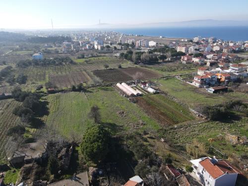 ÇARDAK MERKEZDE İMAR ALANI İÇİNDE 238 m² SATILIK ARSA